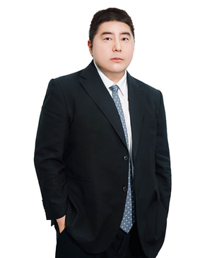 최지혁 <br>변호사